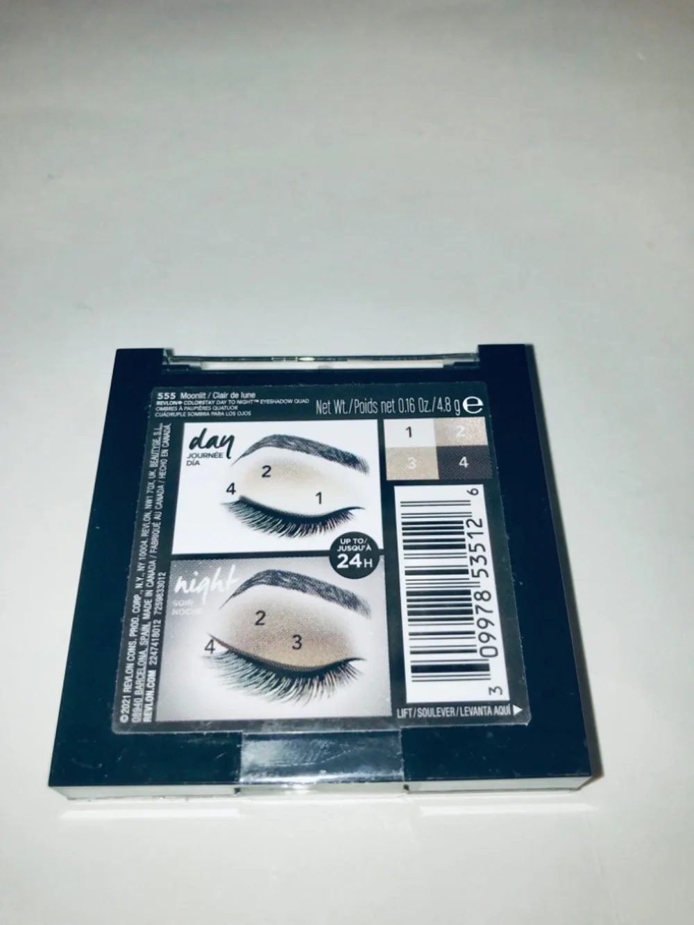 New Revlon ColorStay Day to Night Eyeshadow Quad 555 Moonlit Sealed Makeup Frost